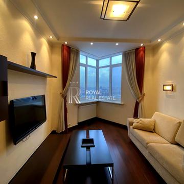 Євгена Коновальця вул. (Щорса), 32-Г