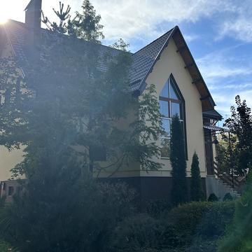 І. Богуна вул., 123