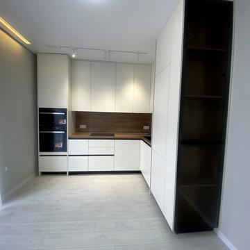 Володимирська вул., 75