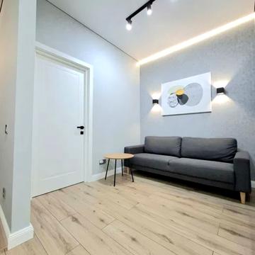 Предславинська вул., 57