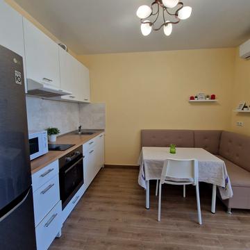 Тадея Рильського бульв., 1