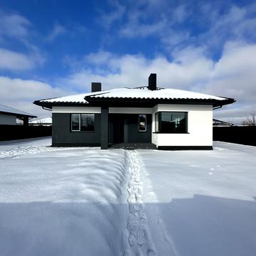 Лугова вул., 1а