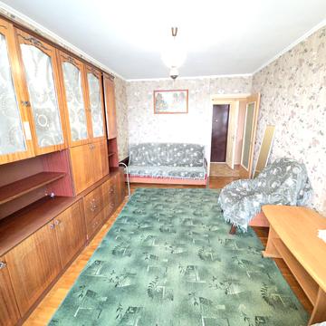 Романа Ратушного вул. (Волгоградська), 27