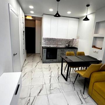 Гетьманська вул., 5