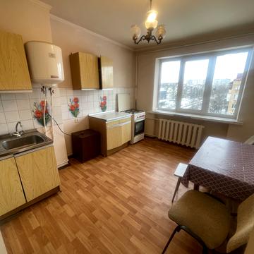 Чорних Запорожців вул. (Петра Запорожця), 13