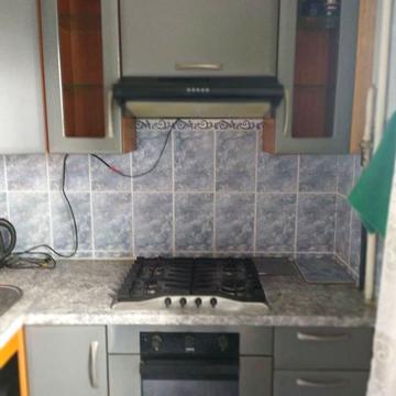 Межова вул., 19