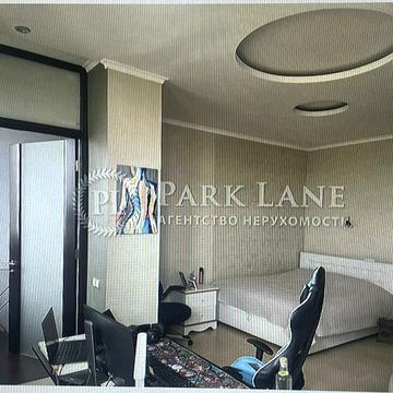 Миколи Міхновського бульв. (Дружби народів), 14-16