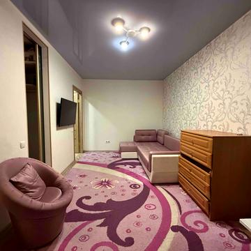 Соборності вул. (Жовтнева), 26/14