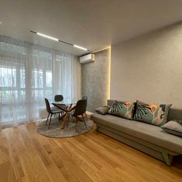 Олеся Бердника вул., 1-В