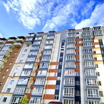 Гайдамацька вул. (Марфи Струтинської), 13-Б