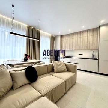 Зоряна вул.