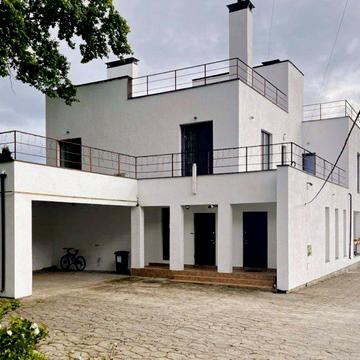 Київська вул.