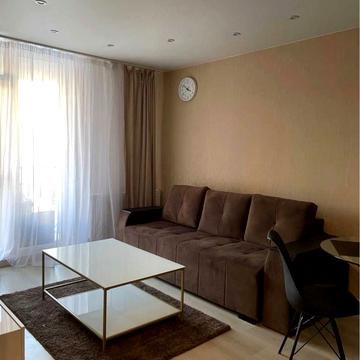 Гетьмана Івана Мазепи вул. (Топольна), 2б