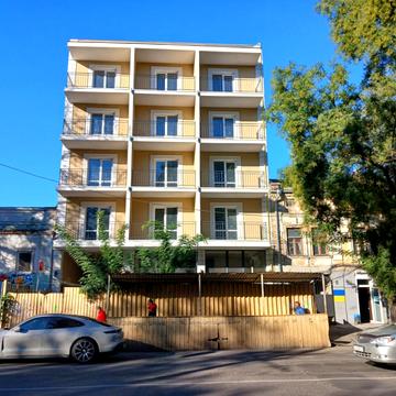 Степова вул., 38