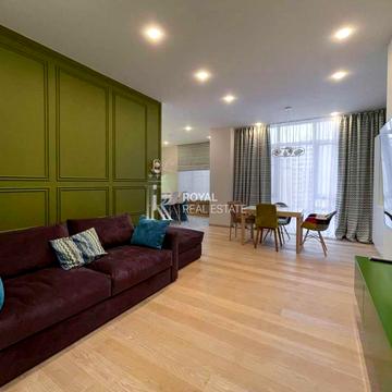 Саперне Поле вул., 5