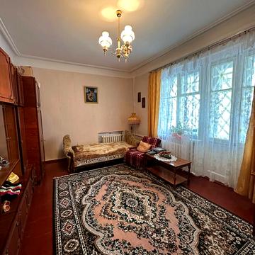 Максима Шимка вул. (Карла Маркса), 10