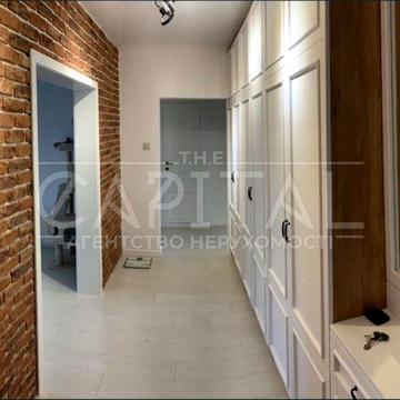 Єлизавети Чавдар вул., 28