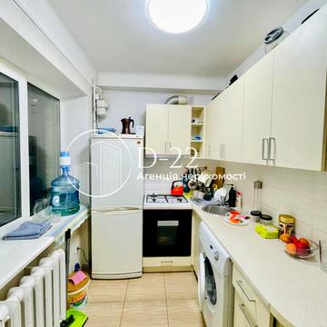 Красилівська вул., 2/3