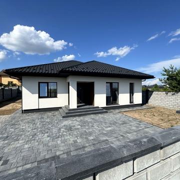 Новодвірська вул.