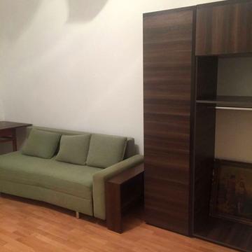 Одеська вул., 9