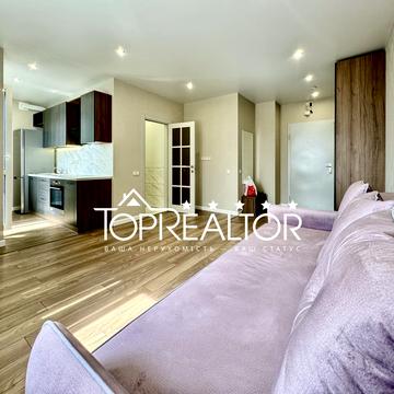 Академіка Павлова вул., 158