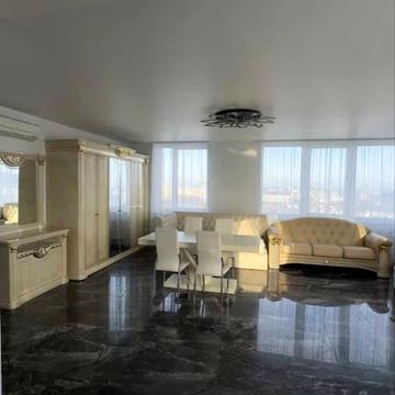 Вячеслава Чорновола просп. (), 77