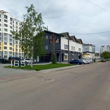 Олександра Довженка вул., 55