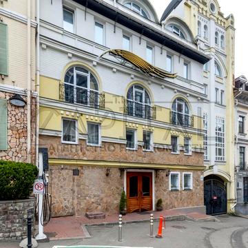 Воздвиженська вул., 52-54а