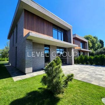 Жулянська вул.