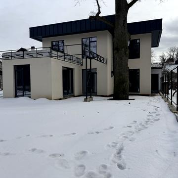 Мечникова вул., 42