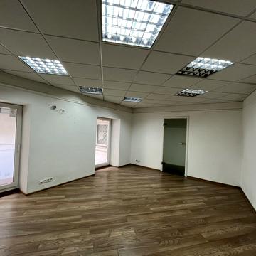 Миколая Коперника вул., 5