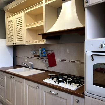 Успенський пров., 14