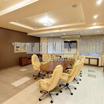 Євгена Коновальця вул. (Щорса), 36-Б