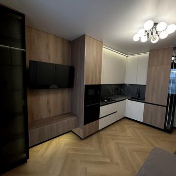 Августина Волошина вул., (Будинок 2)