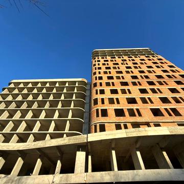 Івана Миколайчука вул., (Будинок 2)