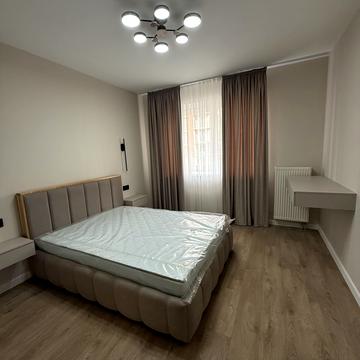 Бориса Тлехаса вул., (Будинок 3)