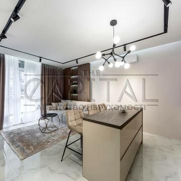 Джона Маккейна вул. (Івана Кудрі), 1-Б