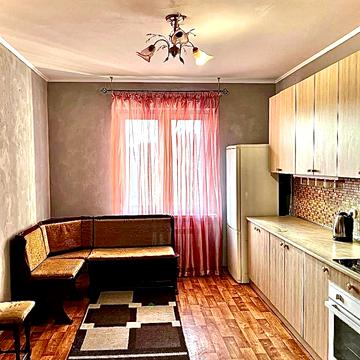 Урлівська вул., 20