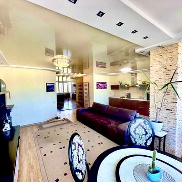 Велика Китаївська вул., 10-А