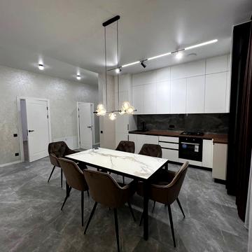 Бориса Лятошинського вул. (1 Травня)