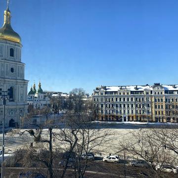 Володимирська вул., 19