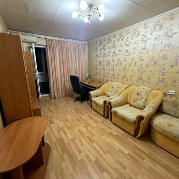 40-річчя Оборони Одеси вул., 8