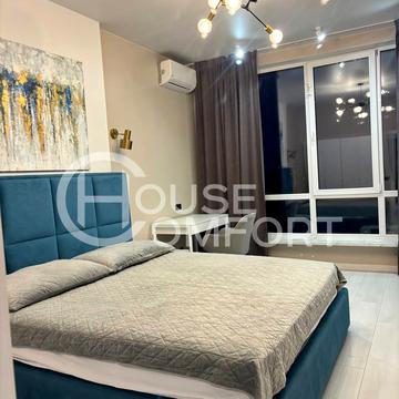 Бульварно-Кудрявська вул. (Воровського), 17