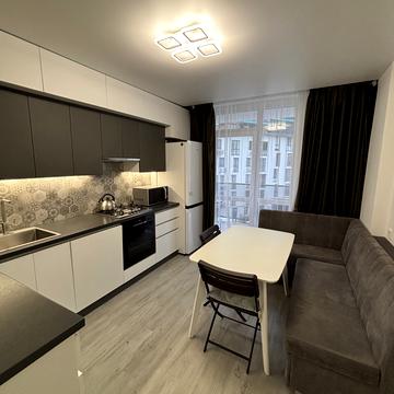 Малоголосківська вул., 40