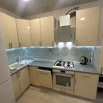 Боголюбова вул., 13