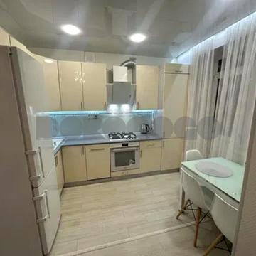 Боголюбова вул., 13