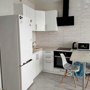 Камянська вул. (Дніпродзержинська), 128