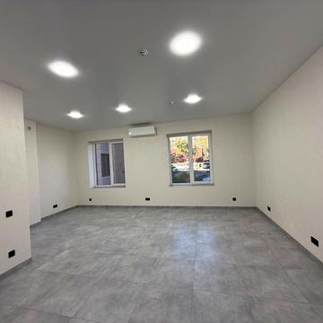 Соборна пл. (Жовтнева), 14