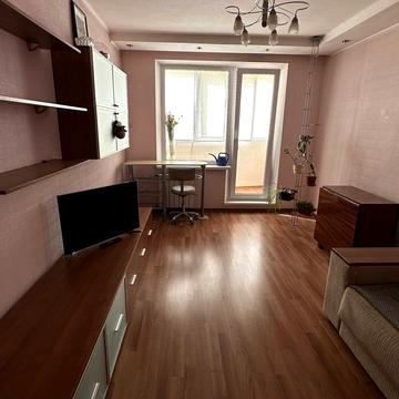 Поздовжня вул., 3б