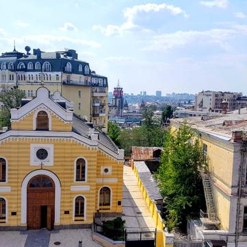 Лютеранська вул., 21